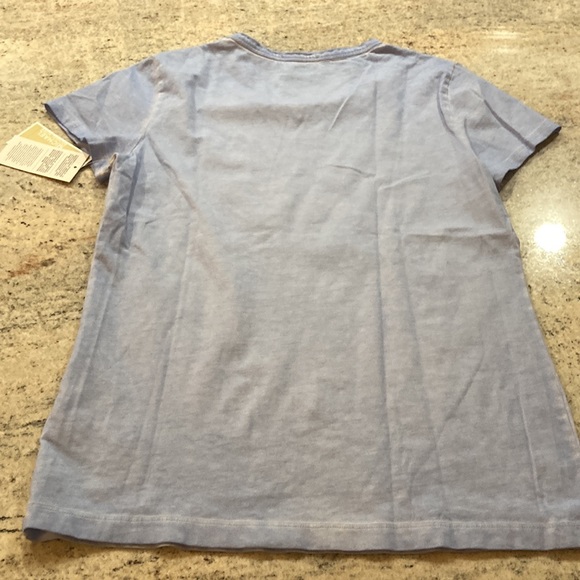 Michael Kori Baby Blue Faded Wash Tee - Picture 4 of 6